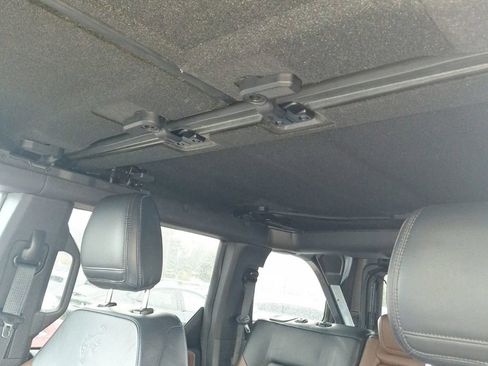 Used 2024 Ford Bronco Outer Banks AWD/4WD image 16