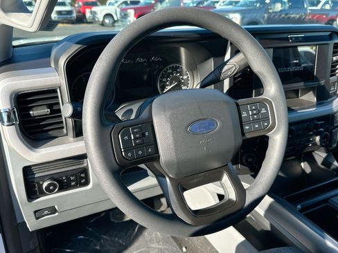 New 2026 Ford F450 XLT w/ 360-Degree Camera Package image 19