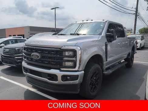 Used 2024 Ford F250 Lariat w/ Lariat Ultimate Package AWD/4WD image 3