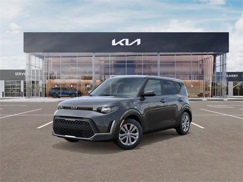 New 2025 Kia Soul LX image 1