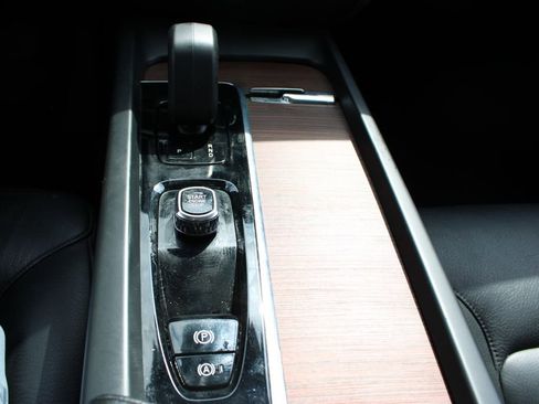 Used 2024 Volvo S60 B5 Plus image 47