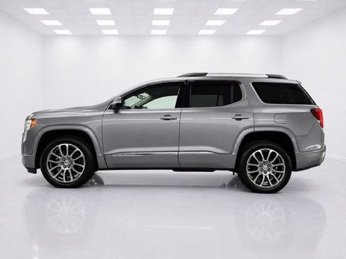 Used 2023 GMC Acadia Denali w/ Denali Technology Package AWD/4WD image 6