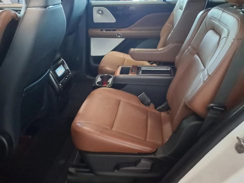 Used 2020 Lincoln Aviator Reserve w/ Equipment Group 202A AWD/4WD image 15