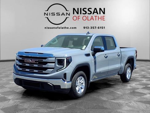 Used 2024 GMC Sierra 1500 SLE RWD image 1