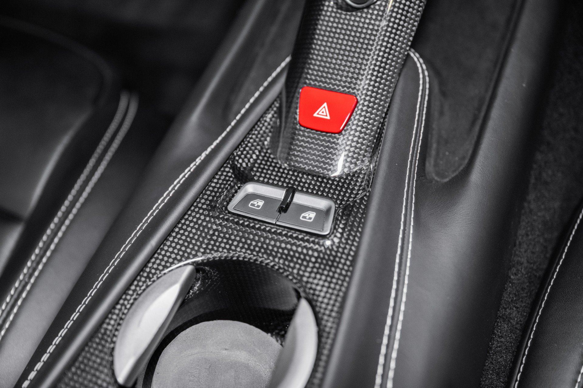 Used 2017 Ferrari F12 Berlinetta RWD image 39