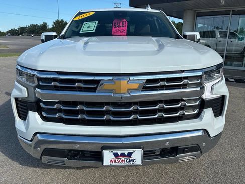 Used 2022 Chevrolet Silverado 1500 LTZ AWD/4WD image 7
