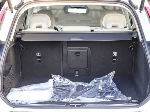 New 2026 Volvo XC60 B5 Ultra image 25