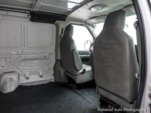 Used 2013 Ford E-250 and Econoline 250 w/ PWR Group RWD image 20