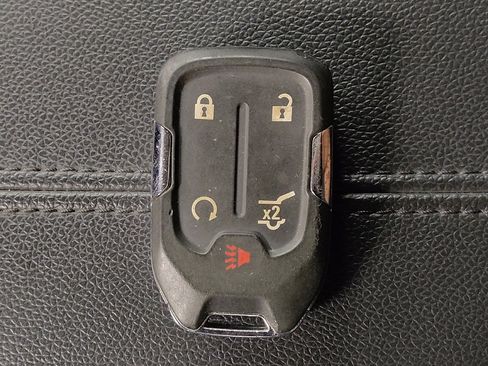 Used 2020 GMC Terrain SLT w/ Preferred Package image 32