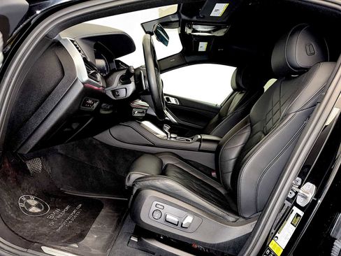 Certified 2023 BMW X6 xDrive40i w/ Premium Package image 9