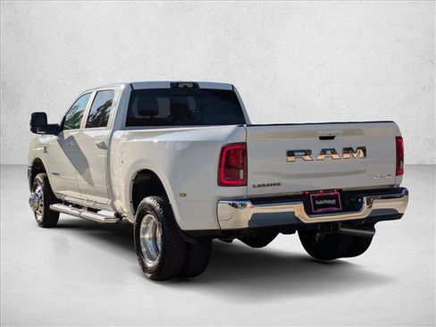 New 2026 RAM 3500 Laramie AWD/4WD image 8