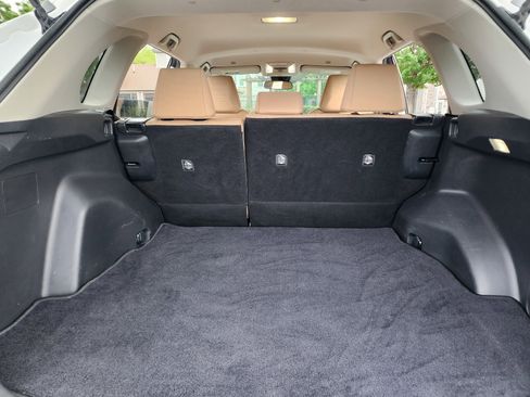 Used 2023 Toyota RAV4 LE AWD/4WD image 12