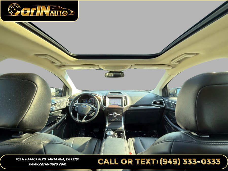 Used 2020 Ford Edge Titanium FWD image 29
