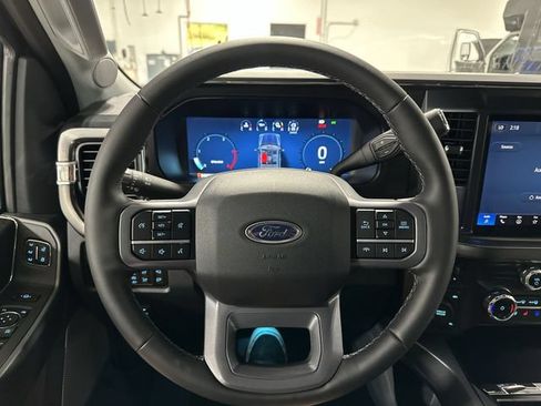 New 2026 Ford F250 Lariat w/ Chrome Package AWD/4WD image 15