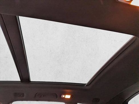 Used 2016 Audi Q5 2.0T Premium Plus w/ Technology Package image 20