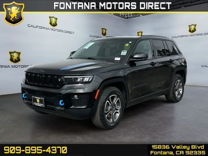 Used 2022 Jeep Grand Cherokee Trailhawk w/ Advanced Protech Group II