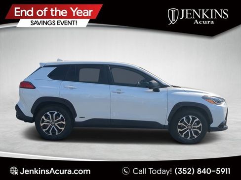 Used 2024 Toyota Corolla Cross S image 1