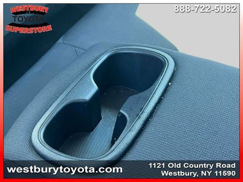 Used 2022 Toyota Corolla LE FWD image 18