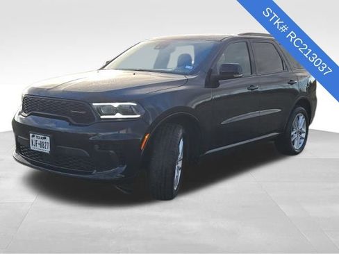 Used 2024 Dodge Durango GT image 3