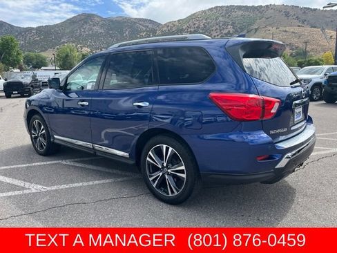 Used 2020 Nissan Pathfinder Platinum AWD/4WD image 6