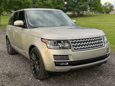 Used 2016 Land Rover Range Rover Supercharged AWD/4WD image 38