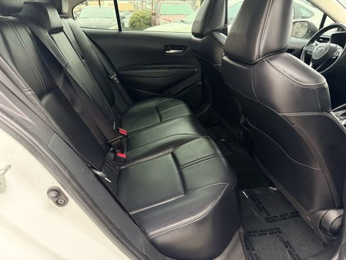 Used 2022 Toyota Corolla XLE image 14