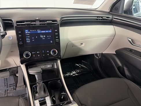 Used 2022 Hyundai Tucson SEL w/ Cargo Package FWD image 4