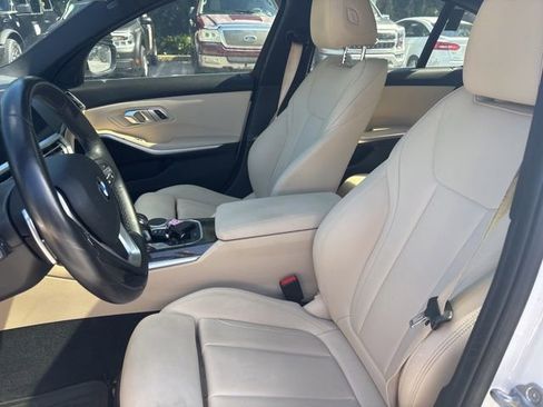 Used 2020 BMW 330i Sedan w/ Driving Assistance Package RWD image 6