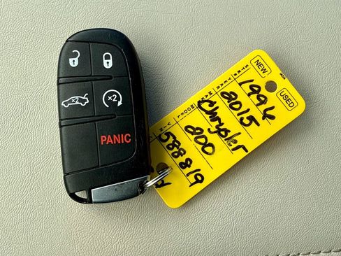 Used 2015 Chrysler 200 C w/ Navigation & Sound Group I image 36