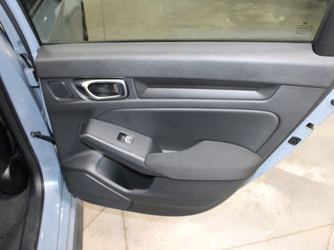 Used 2023 Honda Civic Sport image 26