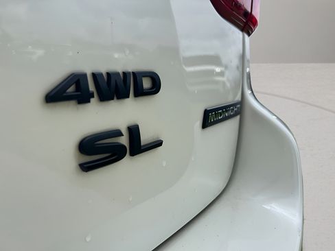 Used 2018 Nissan Pathfinder SL w/ Midnight Edition Package AWD/4WD image 36