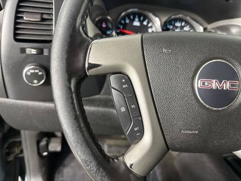 Used 2009 GMC Sierra 1500 SLE w/ Power Pack Plus AWD/4WD image 12