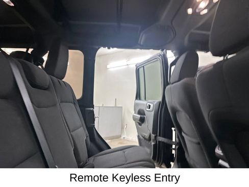 Used 2021 Jeep Wrangler Unlimited Sport w/ Technology Group AWD/4WD image 25