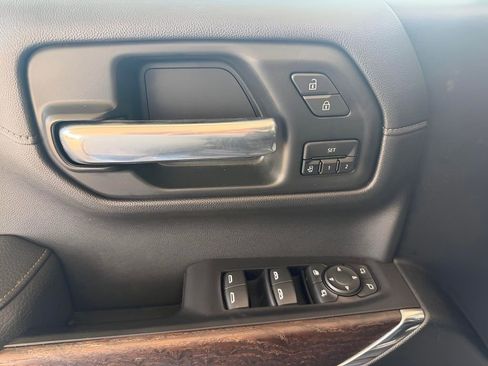 Used 2020 GMC Sierra 1500 Denali w/ Denali Ultimate Package image 11