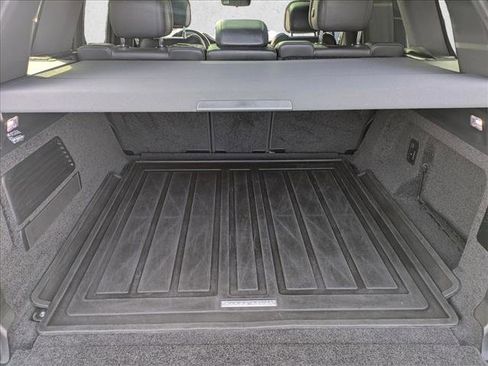 Used 2023 Land Rover Range Rover SE image 6