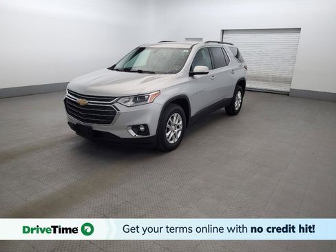 Used 2020 Chevrolet Traverse LT w/ LPO, Floor Liner Package AWD/4WD image 1