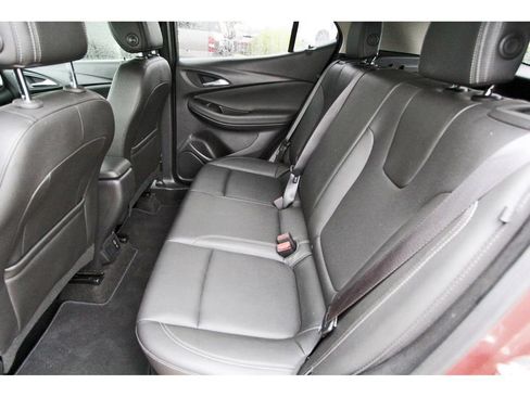 Used 2024 Buick Encore GX Sport Touring FWD image 7