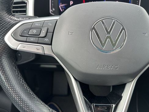 Used 2021 Volkswagen Atlas SEL Premium image 15