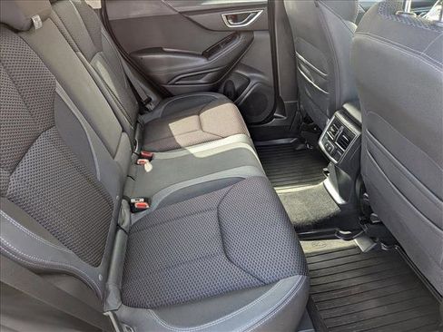 Used 2019 Subaru Forester Premium image 20