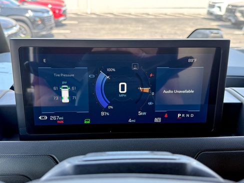 New 2026 Chevrolet Brightdrop 400 w/ Battery Pack, Max Range AWD/4WD image 32