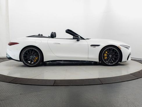 Used 2022 Mercedes-Benz SL 63 AMG 4MATIC image 37