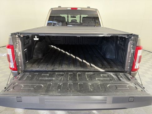 Certified 2022 Ford F150 Lariat w/ Equipment Group 502A High image 28