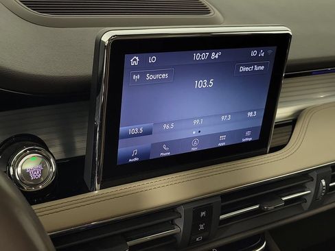 Certified 2020 Lincoln Corsair FWD w/ Premium Package image 27