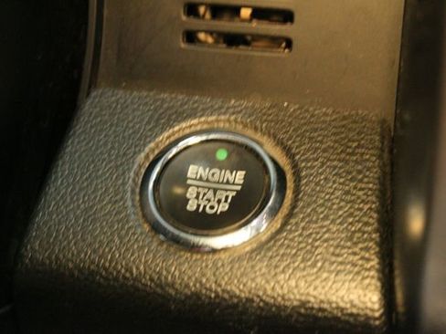 Used 2019 Ford Expedition Platinum image 29