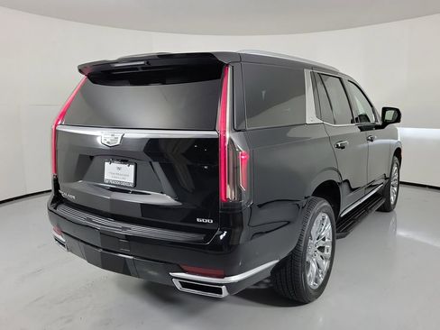 Used 2023 Cadillac Escalade Premium Luxury w/ LPO, Radiant Package AWD/4WD image 3