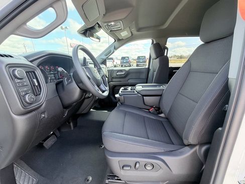 New 2026 Chevrolet Silverado 1500 Custom image 19