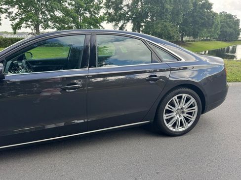 Used 2011 Audi A8 4.2 AWD/4WD image 7