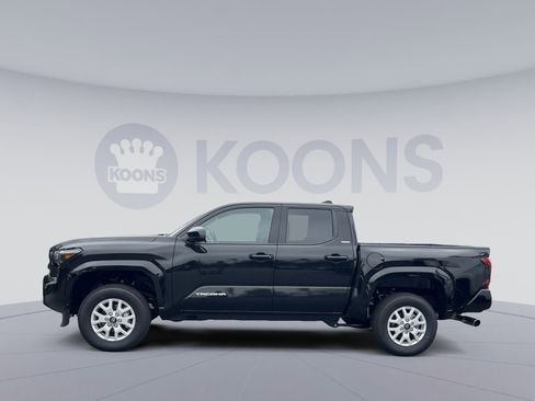 New 2025 Toyota Tacoma SR5 image 2