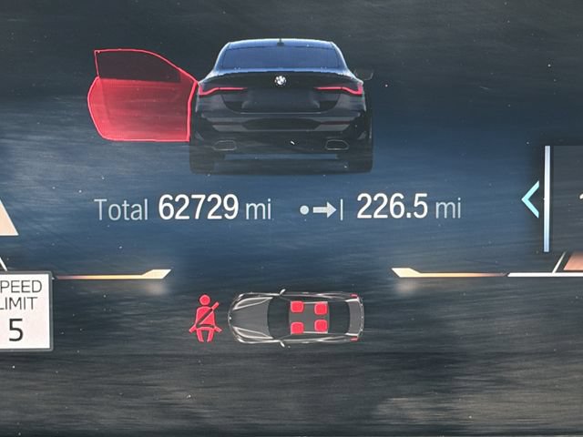 Used 2024 BMW M440i Coupe RWD image 25