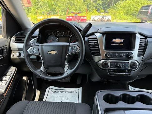 Used 2017 Chevrolet Tahoe LS AWD/4WD image 13